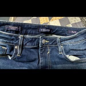 Vigoss Thompson Tomboy Jeans 31 x 26” nwot stitch